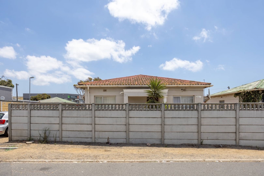 3 Bedroom Property for Sale in Brooklyn Western Cape